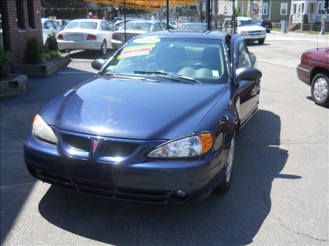 2004 Pontiac Grand Am Sport -5 Speed-stick-4x4