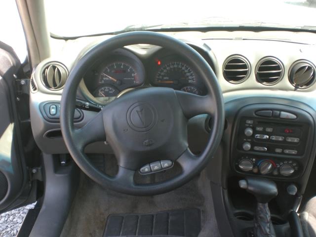 2004 Pontiac Grand Am Unknown