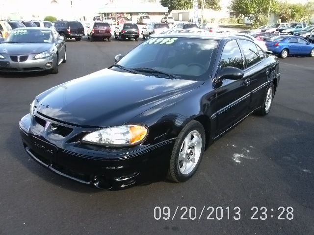 2004 Pontiac Grand Am XUV SLE 4WD