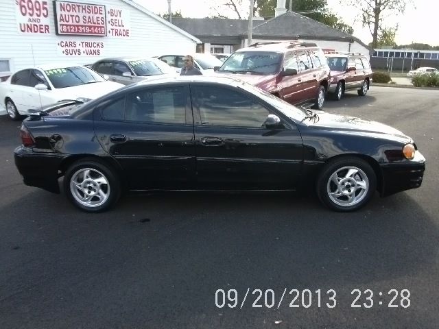 2004 Pontiac Grand Am XUV SLE 4WD