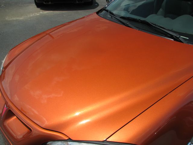 2004 Pontiac Grand Am XUV SLE 4WD