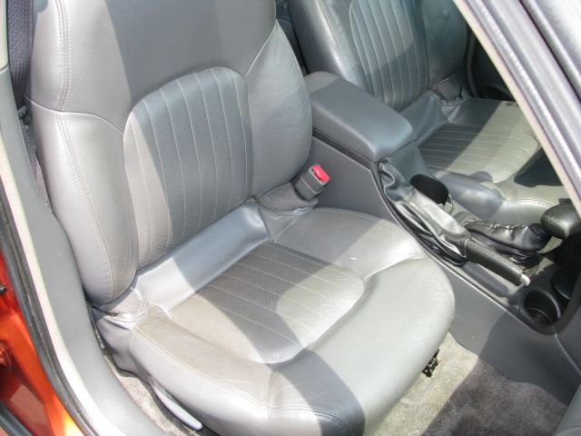 2004 Pontiac Grand Am XUV SLE 4WD