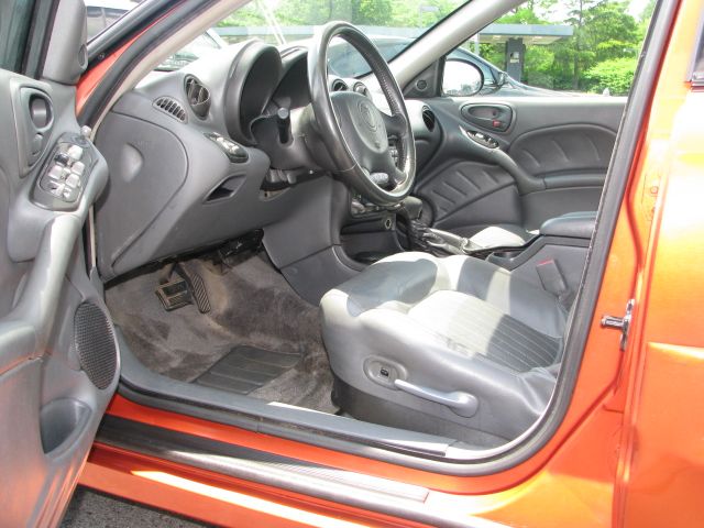 2004 Pontiac Grand Am XUV SLE 4WD