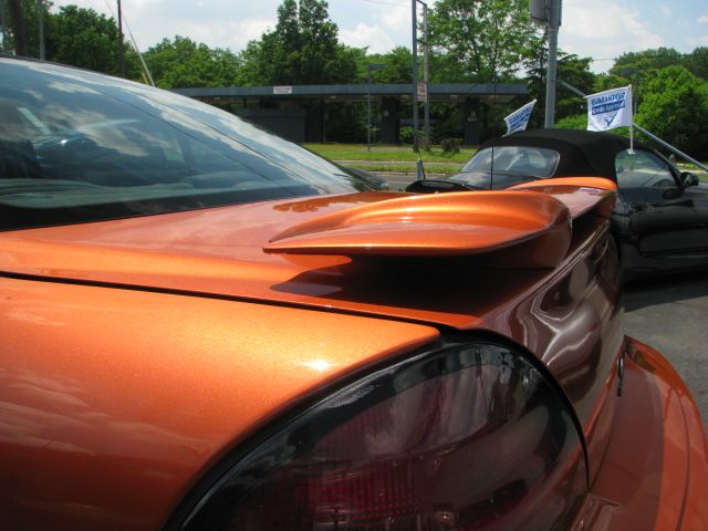 2004 Pontiac Grand Am XUV SLE 4WD