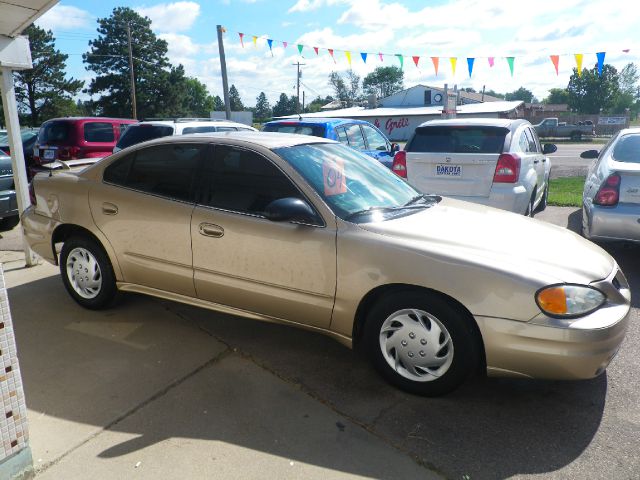 2004 Pontiac Grand Am Sport -5 Speed-stick-4x4