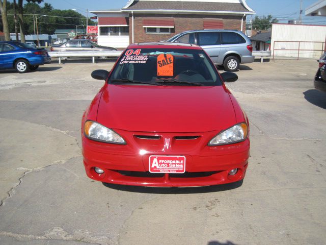 2004 Pontiac Grand Am XUV SLE 4WD