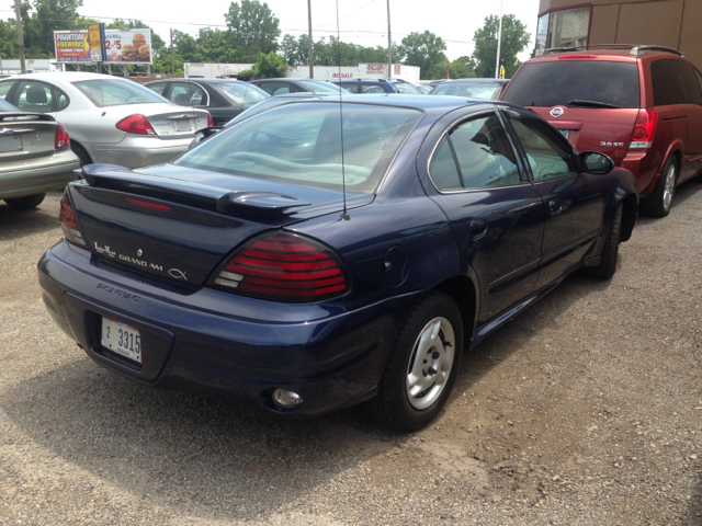 2004 Pontiac Grand Am Sport -5 Speed-stick-4x4