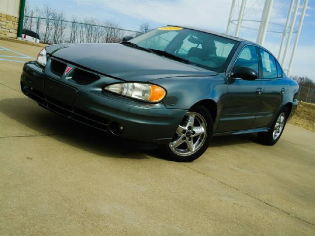 2004 Pontiac Grand Am RAM 2500 CREW SLT