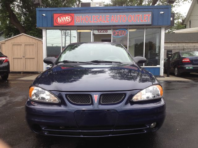 2004 Pontiac Grand Am LS Flex Fuel 4x4 This Is One Of Our Best Bargains
