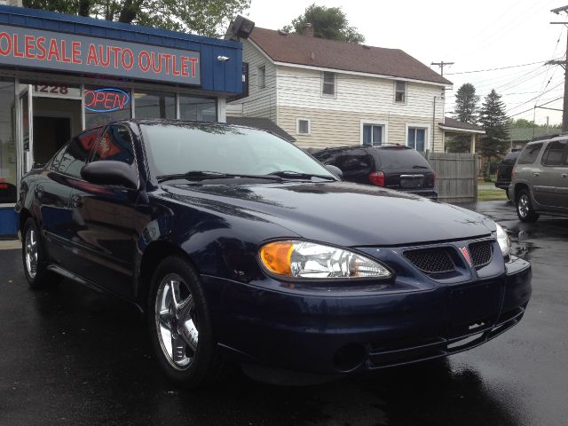 2004 Pontiac Grand Am LS Flex Fuel 4x4 This Is One Of Our Best Bargains