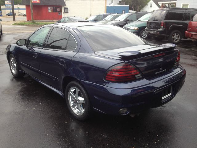 2004 Pontiac Grand Am LS Flex Fuel 4x4 This Is One Of Our Best Bargains