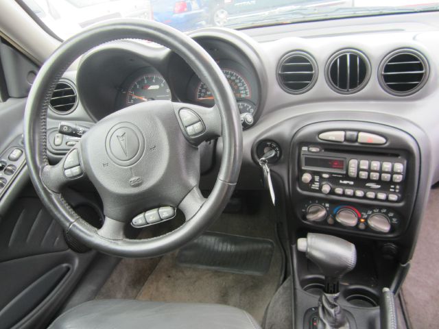 2004 Pontiac Grand Am XLT Lariat CREW CAB FX4
