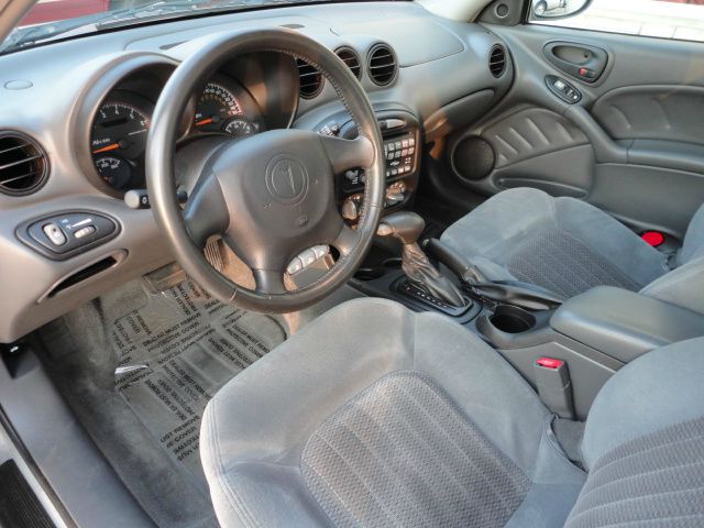 2004 Pontiac Grand Am GL I4 Manual