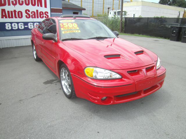 2004 Pontiac Grand Am XUV SLE 4WD