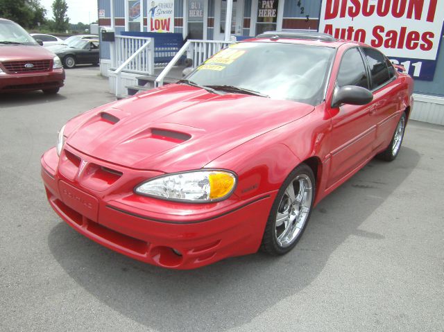 2004 Pontiac Grand Am XUV SLE 4WD