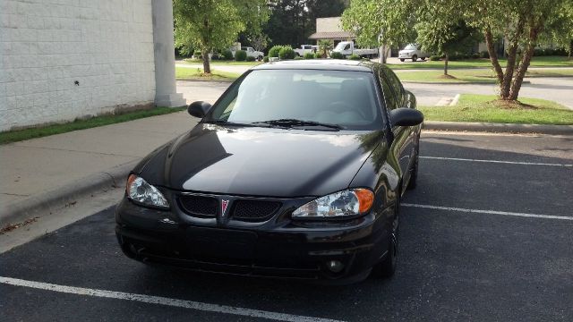 2004 Pontiac Grand Am SE