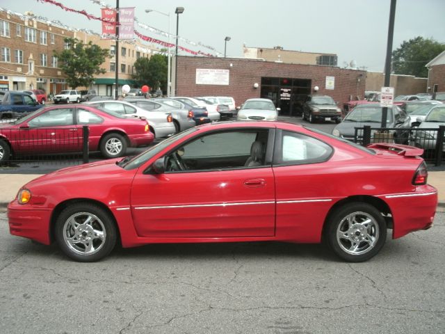 2004 Pontiac Grand Am Sportback LS