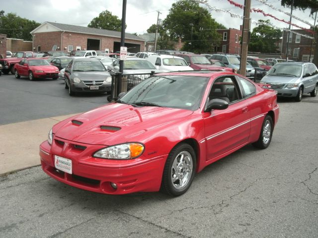 2004 Pontiac Grand Am Sportback LS