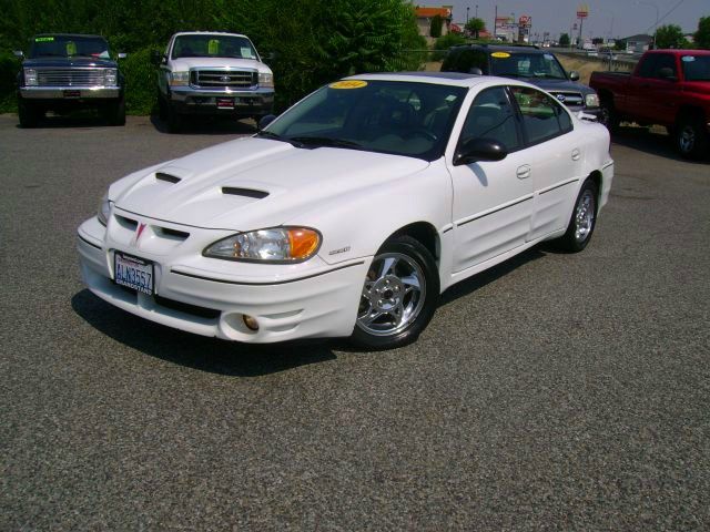 2004 Pontiac Grand Am 4WD Supercrew Styleside 5-1/2 Ft Box XLT