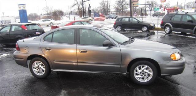 2004 Pontiac Grand Am Unknown