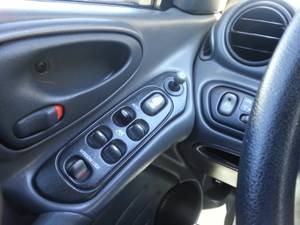 2005 Pontiac Grand Am Sport -5 Speed-stick-4x4