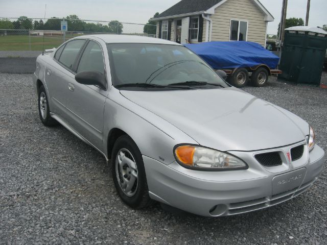 2005 Pontiac Grand Am Sport -5 Speed-stick-4x4