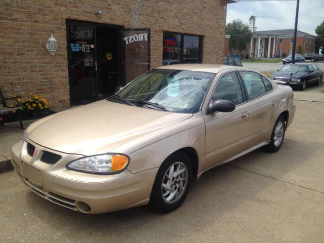 2005 Pontiac Grand Am Sport -5 Speed-stick-4x4