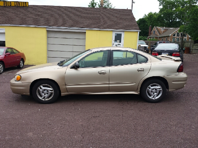 2005 Pontiac Grand Am 2dr Cpe Auto W/moonroof