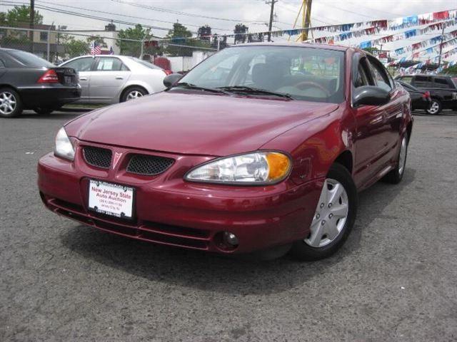 2005 Pontiac Grand Am Sport -5 Speed-stick-4x4