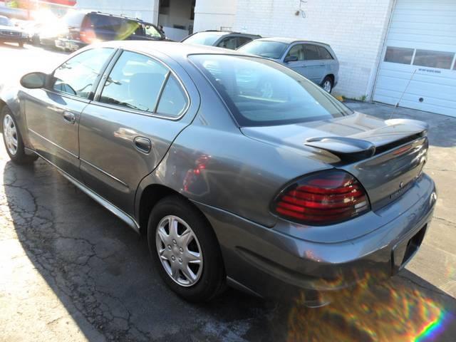 2005 Pontiac Grand Am EX-L W/rear Entertainment Center