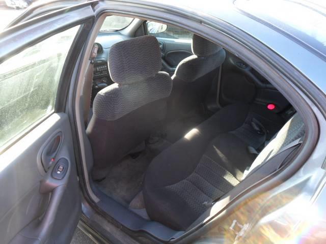 2005 Pontiac Grand Am EX-L W/rear Entertainment Center