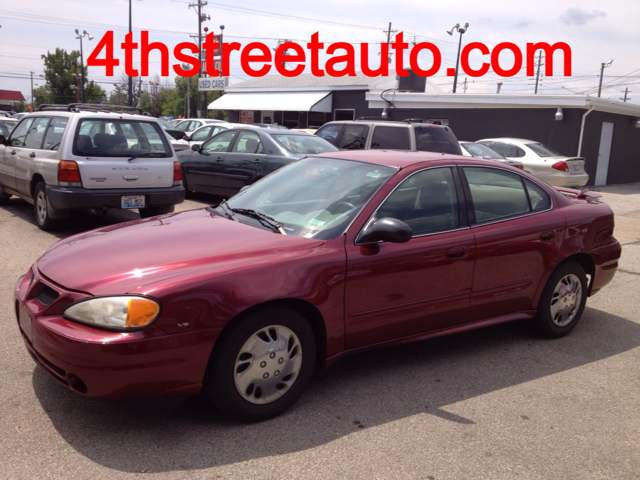 2005 Pontiac Grand Am Sport -5 Speed-stick-4x4