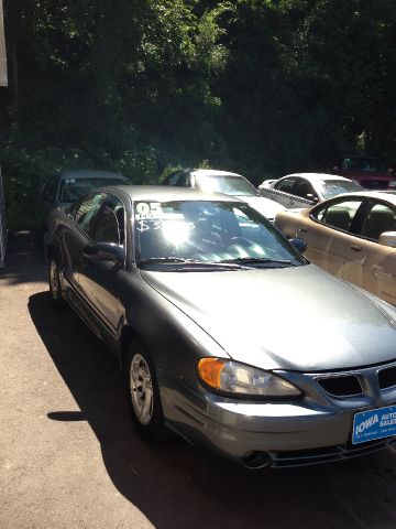 2005 Pontiac Grand Am Sport -5 Speed-stick-4x4