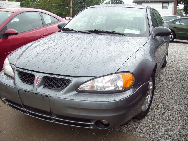 2005 Pontiac Grand Am Sport -5 Speed-stick-4x4