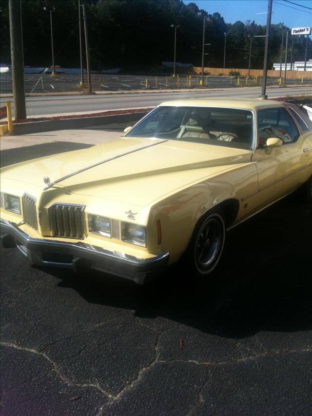 1977 Pontiac Grand Prix Unknown