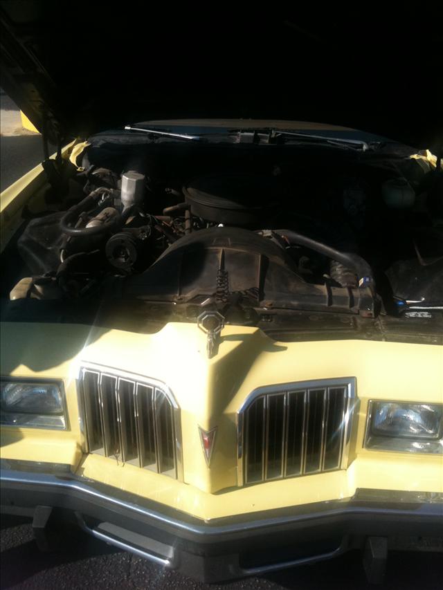 1977 Pontiac Grand Prix Unknown