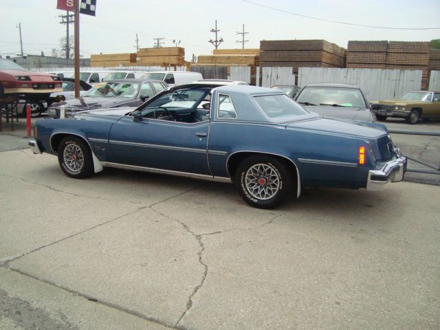 1977 Pontiac Grand Prix Unknown