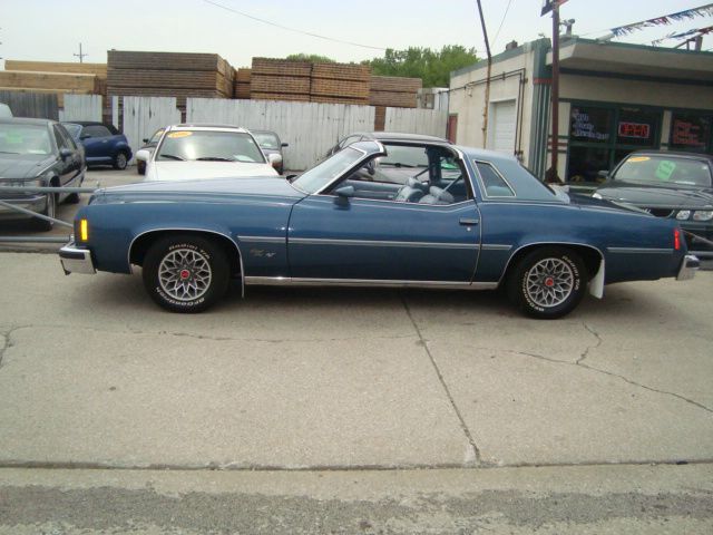 1977 Pontiac Grand Prix Unknown