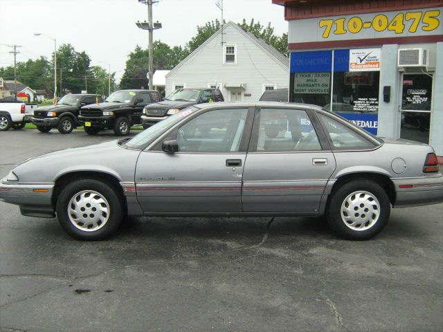 1991 Pontiac Grand Prix Sport -5 Speed-stick-4x4