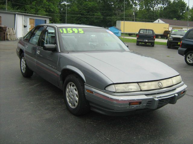 1991 Pontiac Grand Prix Sport -5 Speed-stick-4x4
