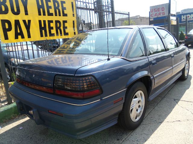 1994 Pontiac Grand Prix Sport -5 Speed-stick-4x4