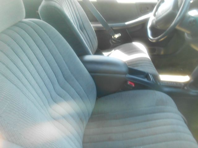 1994 Pontiac Grand Prix 4dr Sdn SL Auto Sedan