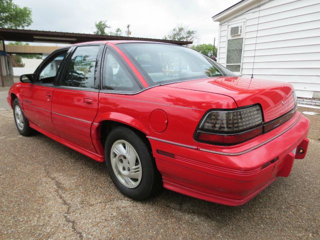 1995 Pontiac Grand Prix Sport -5 Speed-stick-4x4