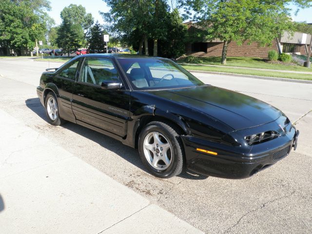 1996 Pontiac Grand Prix 4dr Sdn SL Auto Sedan