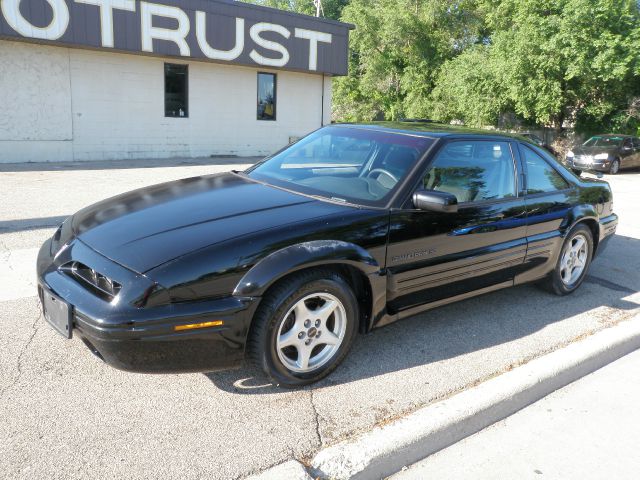 1996 Pontiac Grand Prix 4dr Sdn SL Auto Sedan