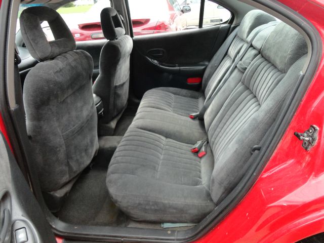 1997 Pontiac Grand Prix XUV SLE 4WD