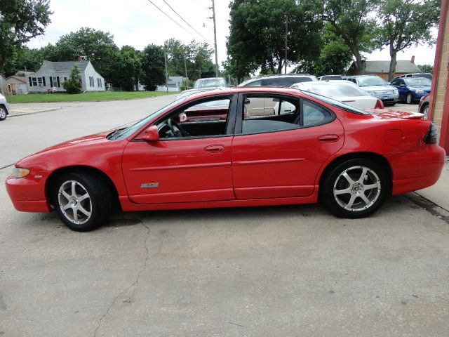 1997 Pontiac Grand Prix XUV SLE 4WD