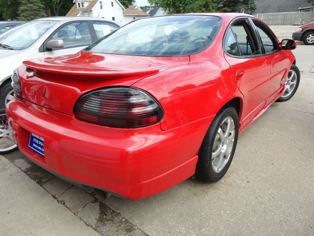 1997 Pontiac Grand Prix XUV SLE 4WD