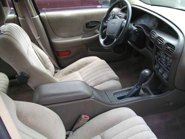 1997 Pontiac Grand Prix Sport -5 Speed-stick-4x4