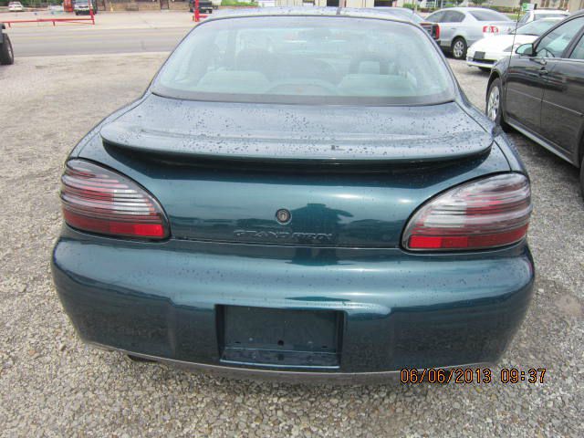 1997 Pontiac Grand Prix Sportback LS